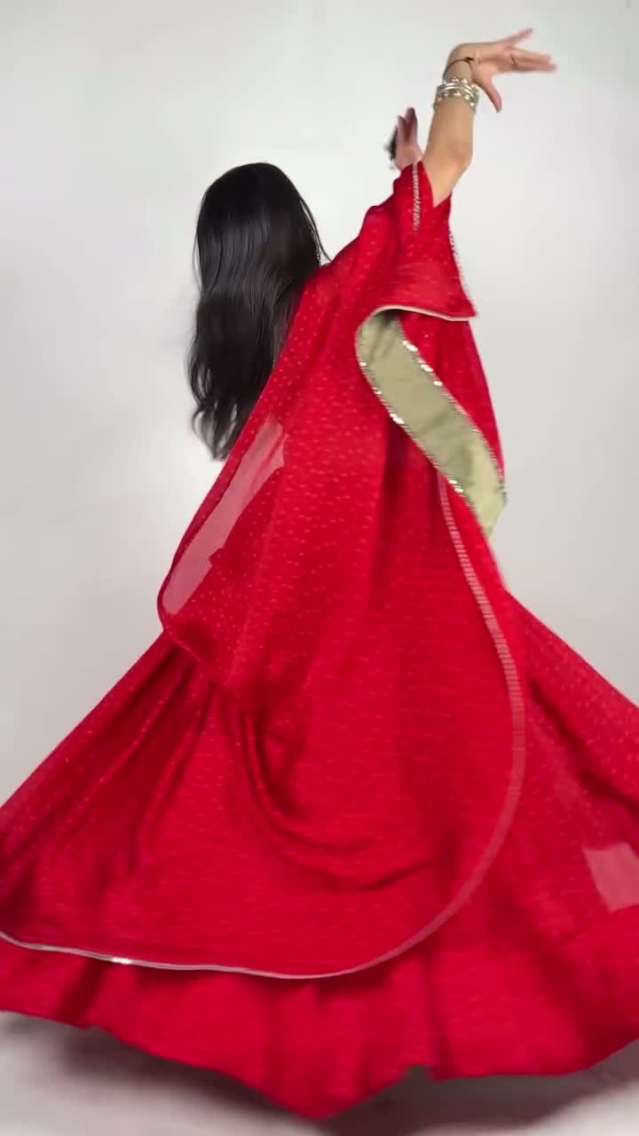 Chaniya Choli – Red Bandhani with Gold Border Dupatta