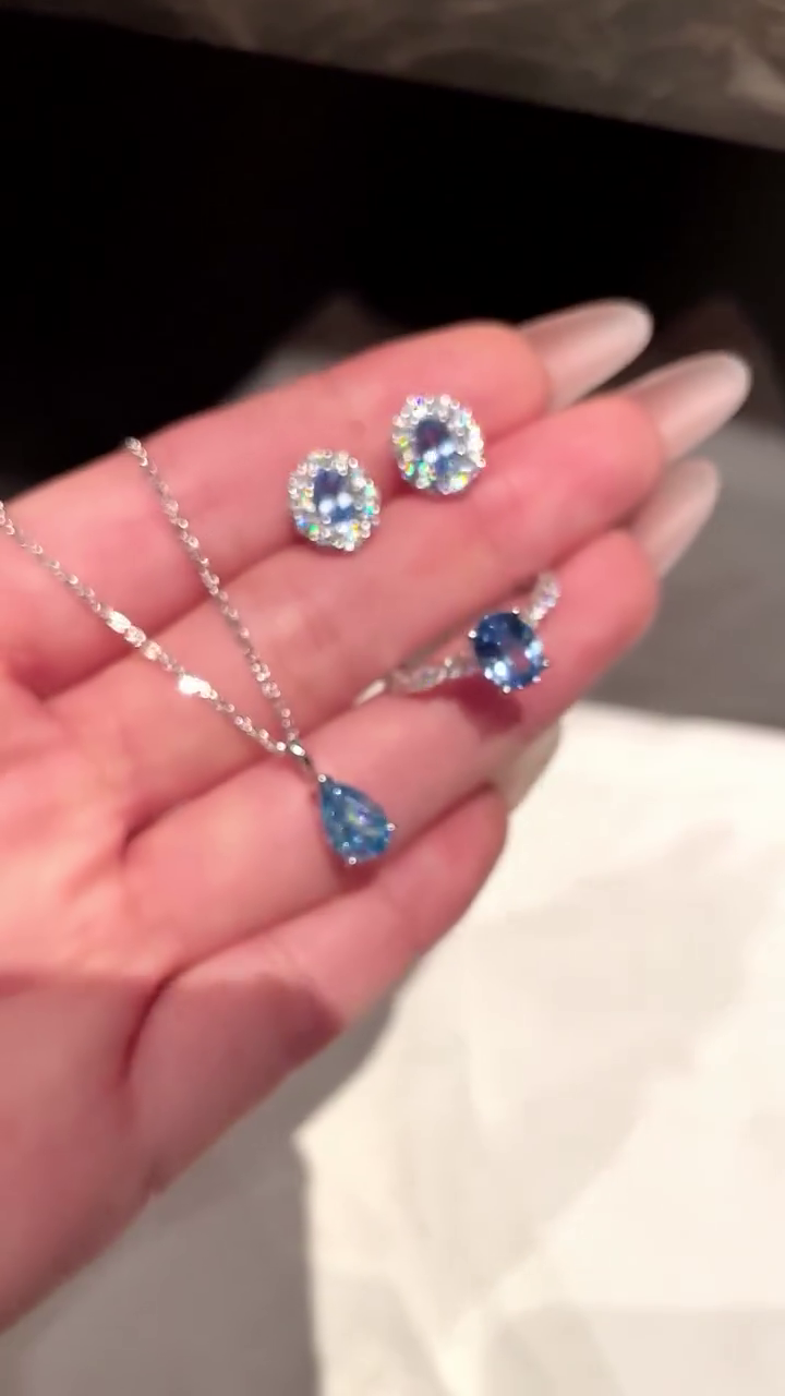 💙  Elegant Sapphire Blue Crystal-Style Jewellery Set – Sparkling Pendant Necklace with Matching Stud Earrings & Statement Ring ✨💎