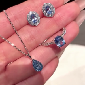 💙  Elegant Sapphire Blue Crystal-Style Jewellery Set – Sparkling Pendant Necklace with Matching Stud Earrings & Statement Ring ✨💎