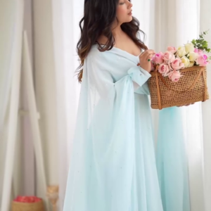 ✨ Elegant Powder Blue Flowing Georgette Saree with Matching Blouse, Soft Draped Silhouette & Delicate Sparkling Border for Graceful Festive and Party Wear ✨
