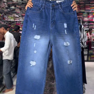 Classic Mid-Blue Distressed Straight-Leg Denim Jeans with Artistic Ripped Detailing, Five-Pocket Design & Everyday Casual Fit 👖✨