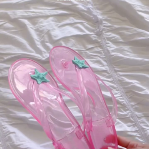 Cute Transparent Pink Star-Detail Flat Flip-Flops for Women & Girls – Lightweight Casual Summer Slippers 🌸⭐