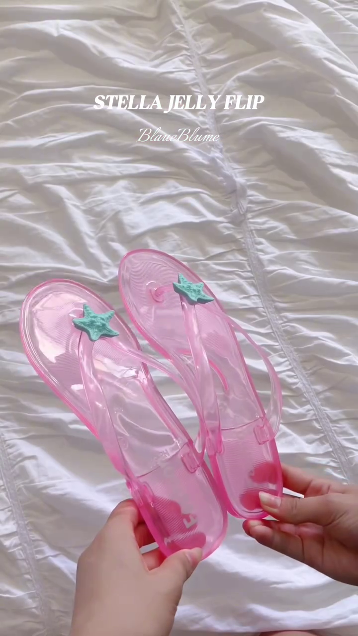 Cute Transparent Pink Star-Detail Flat Flip-Flops for Women & Girls – Lightweight Casual Summer Slippers 🌸⭐