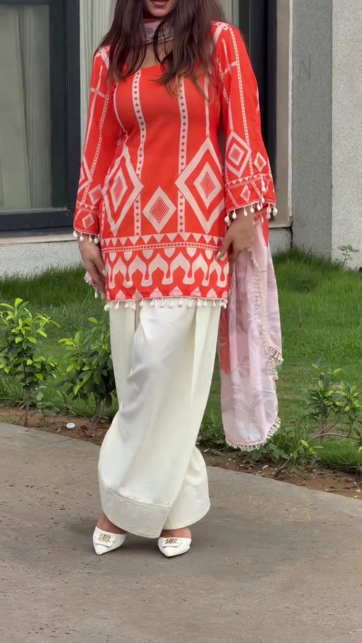 Girls’ Premium Embroidered Ethnic Kurti Set with Wide-Leg Pants & Matching Dupatta | Elegant Festive Outfit