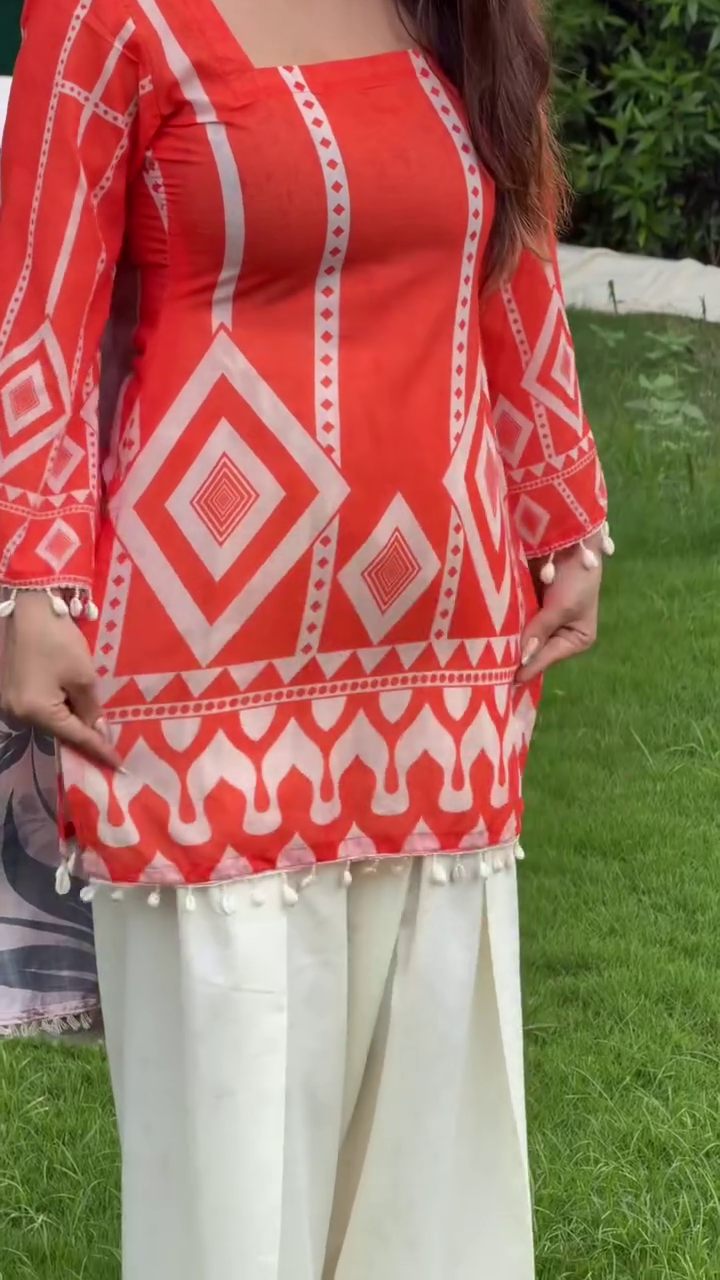 Girls’ Premium Embroidered Ethnic Kurti Set with Wide-Leg Pants & Matching Dupatta | Elegant Festive Outfit