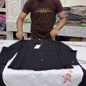 Premium Trendy Black Button-Front Denim-Style Jacket with Utility Pockets, Long Sleeves & Raw Edge Detailing – Stylish Casual & Streetwear Fashion