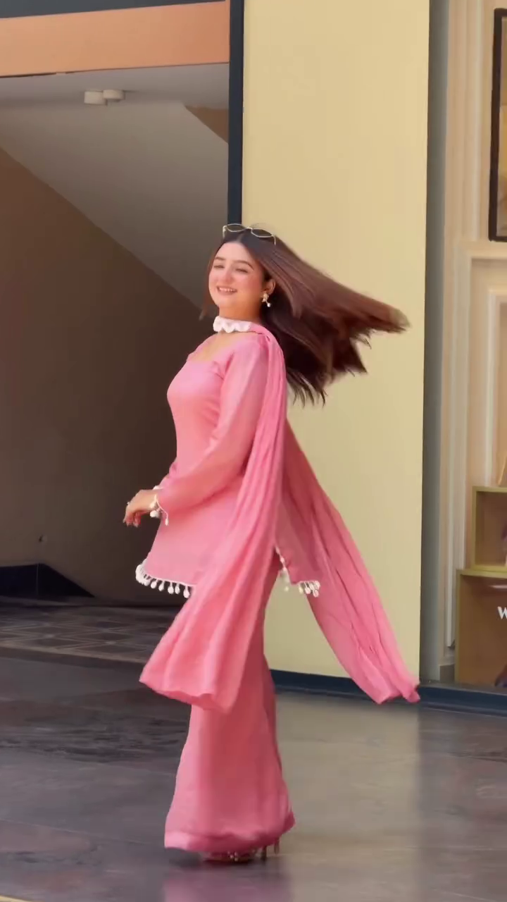 Elegant Women’s Premium Pink Co-Ord Set with Stylish Square Neck Long-Sleeve Tunic Top, Wide-Leg Flared Pants, Matching Dupatta, Decorative Pom-Pom Trim & Feminine Contemporary Ethnic-Fusion Partywear Design 💕👗✨