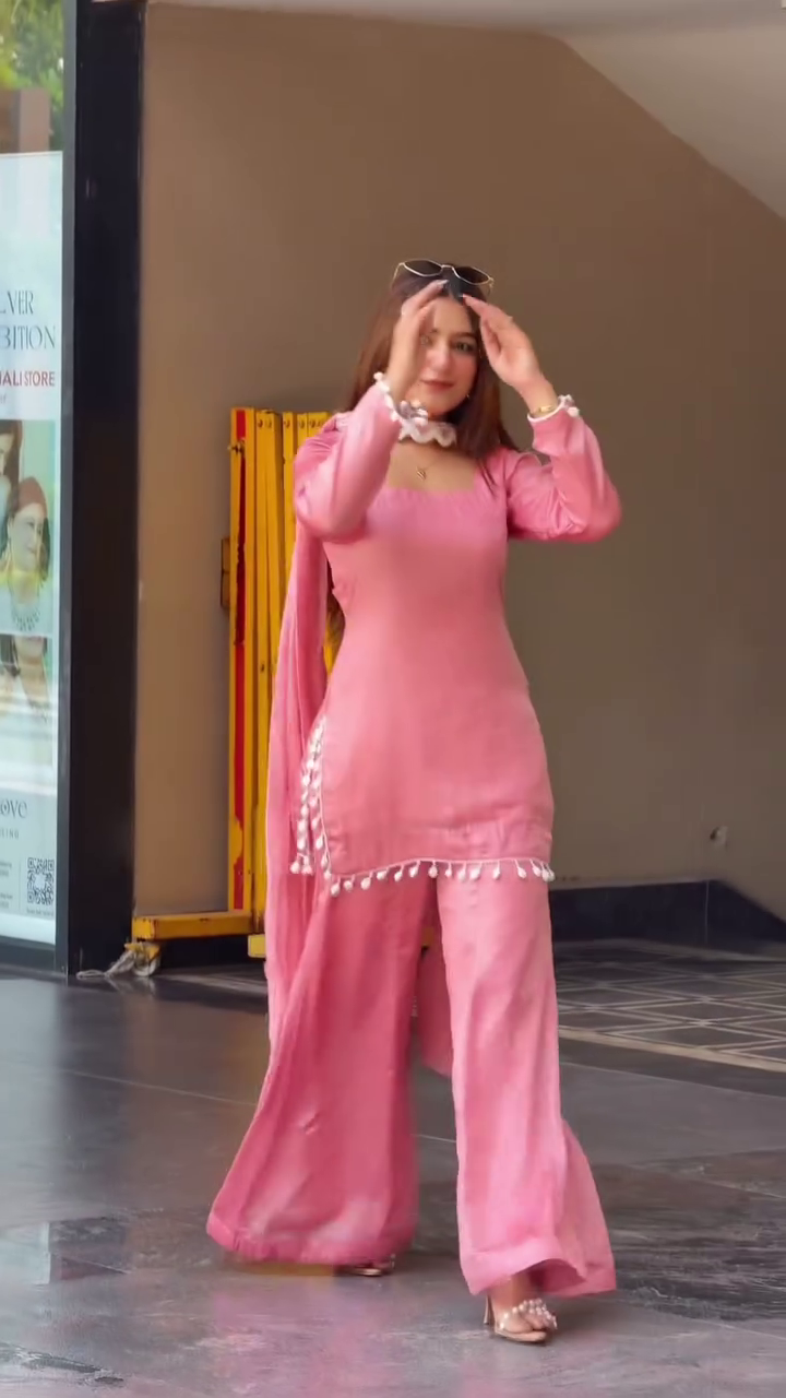 Elegant Women’s Premium Pink Co-Ord Set with Stylish Square Neck Long-Sleeve Tunic Top, Wide-Leg Flared Pants, Matching Dupatta, Decorative Pom-Pom Trim & Feminine Contemporary Ethnic-Fusion Partywear Design 💕👗✨