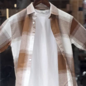 🔥 Elevate Your Everyday Style with This Trendy Checked Shirt Combo